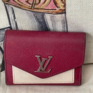 LOUIS VUITTON Lie De Vin Etain Creme MyLockMe Trifold Wallet ⭐️💯AuThEnTiC